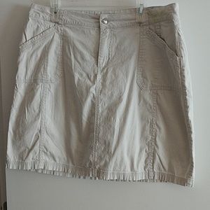 Cj Banks khaki skort